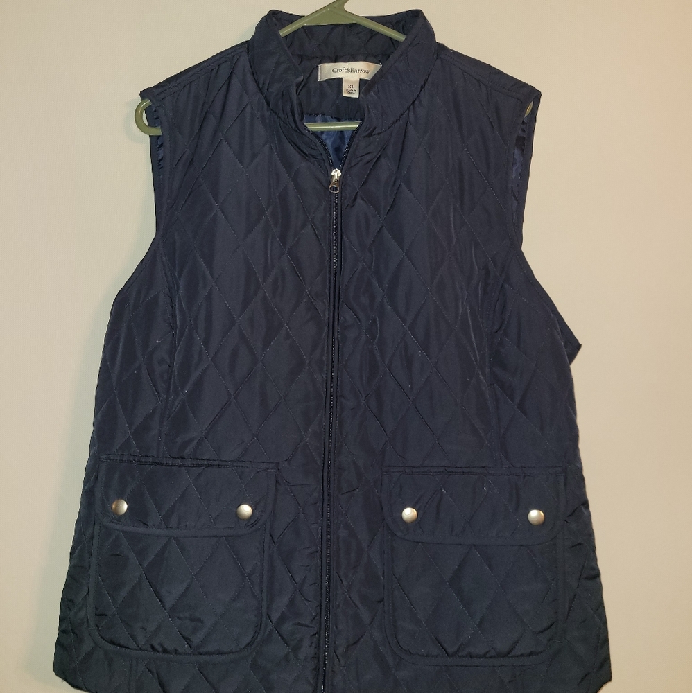 Croft&Borrow womans vest XL